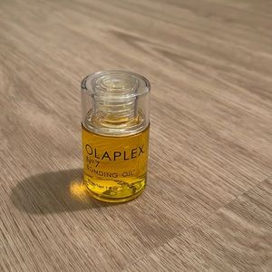 Olaplex No 7 Bonding Oil 1 fl Oz